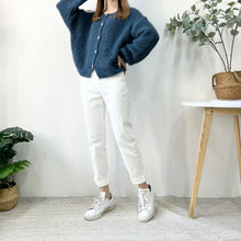 將圖片載入圖庫檢視器 彈性直筒牛仔褲