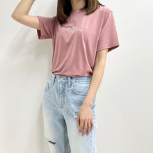 將圖片載入圖庫檢視器 Fly Higher Tee
