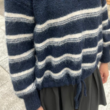 將圖片載入圖庫檢視器 間條半拉鍊索腰上衣
