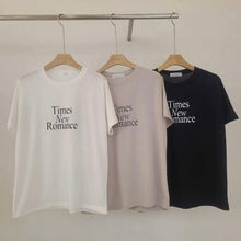 將圖片載入圖庫檢視器 彈滑Times New Romance Tee
