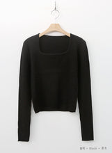 將圖片載入圖庫檢視器 U領基本百搭坑紋上衣
