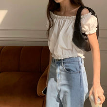 將圖片載入圖庫檢視器 一字領木耳上衣
