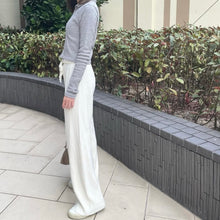 將圖片載入圖庫檢視器 舒服白色直紋棉褲
