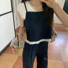 將圖片載入圖庫檢視器 透視邊圓領直紋針織上衣

