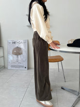 將圖片載入圖庫檢視器 滑滑加厚燈芯絨休閒褲
