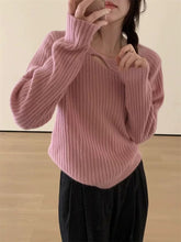 將圖片載入圖庫檢視器 扭結直紋針織上衣
