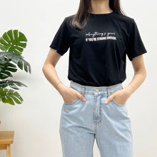 將圖片載入圖庫檢視器 Strong Enough Tee
