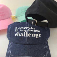 將圖片載入圖庫檢視器 New Challenge Cap
