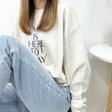 將圖片載入圖庫檢視器 Love Is Here To Stay Hoodie
